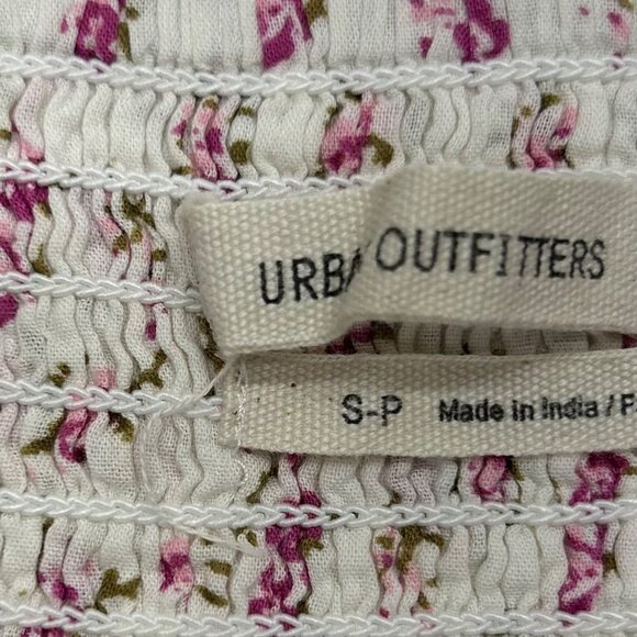 Urban Outfitters Romantic Floral Maxi Dress With Smocked Bodice & Button Front S - Picture 3 of 16